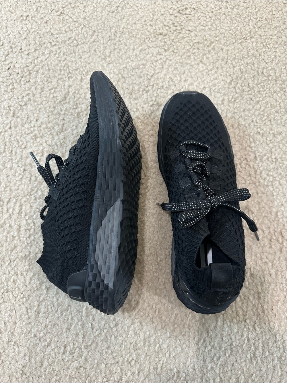 NOBULL Women's Allday Knit Sneaker - Black - Picture 3 of 4